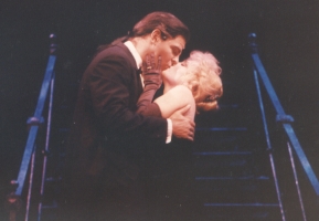 Rebecca Spencer as Lisa Carew with Chuck Wagner in Jekyll and Hyde at the Alley Theatre